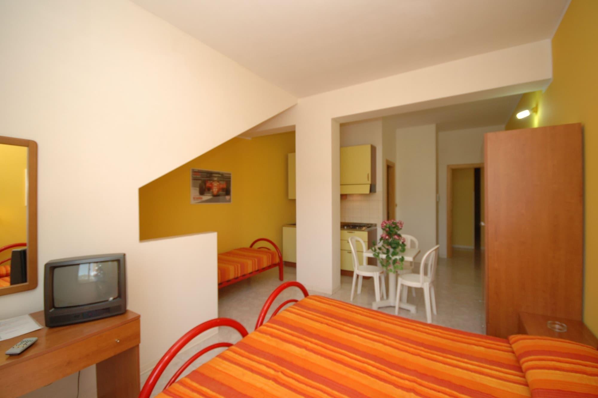 Residence Hotel Felix Ricadi Exterior photo
